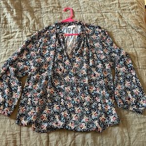 Floral LOFT shirt